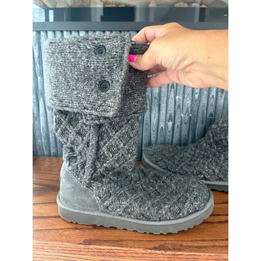 UGG Australia Isla Charcoal Gray Cable Knit Button Boots 1016557 Womens 8